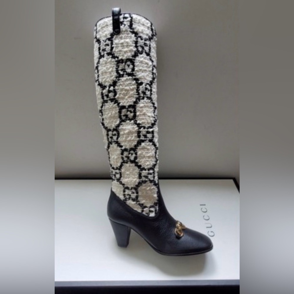 Elegant Black and Cream Women's GUCCI Boots. Brand New Never Worn. Size 39 - Picture 4 of 7